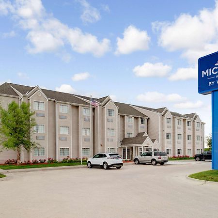 Microtel Inn & Suites By Wyndham Белв'ю Екстер'єр фото