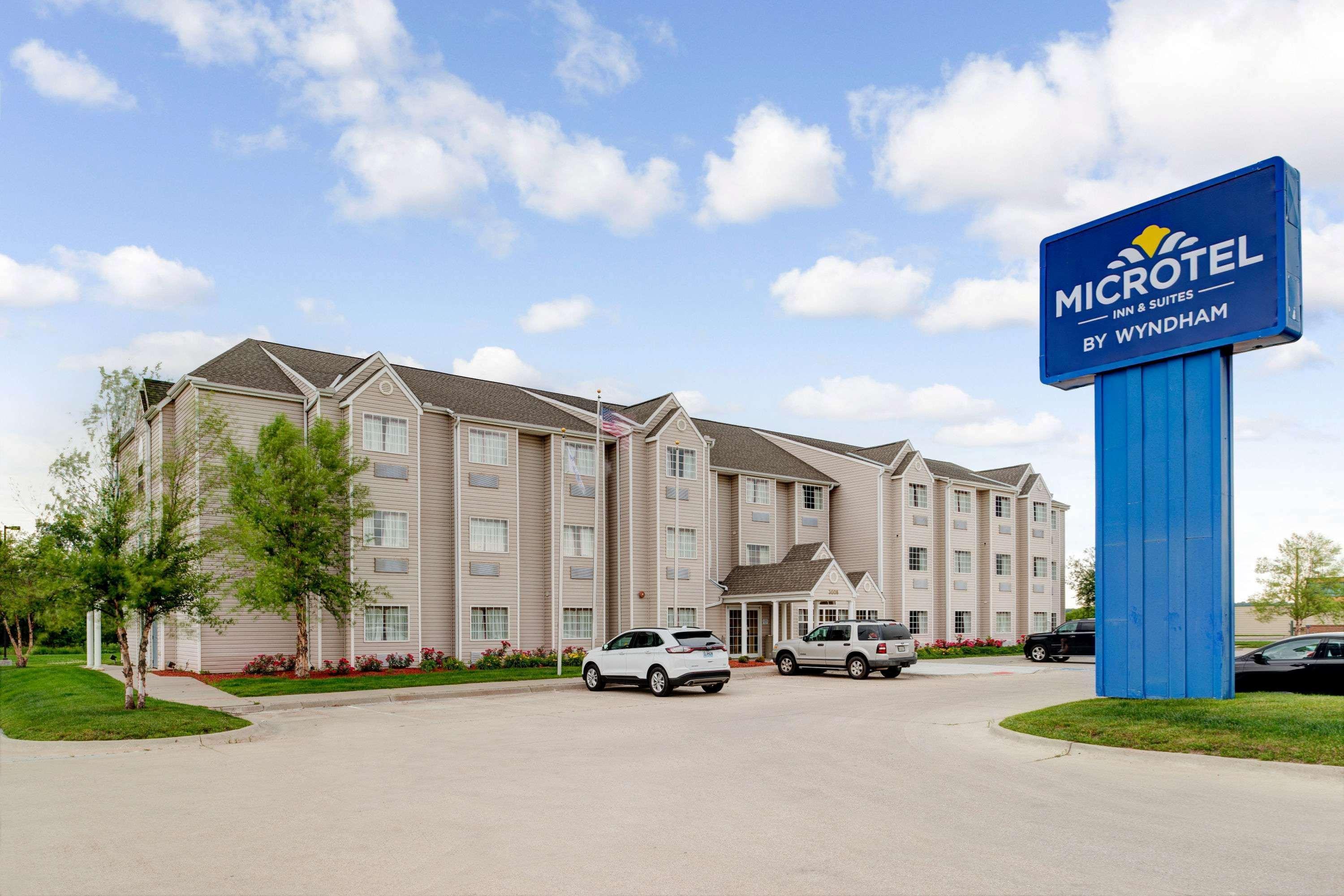 Microtel Inn & Suites By Wyndham Белв'ю Екстер'єр фото